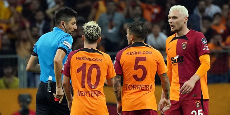 Dursun Özbek'ten MHK Başkanı'na tepki: Hakemliğini geçtim, Yaşar Kemal Uğurlu kötü ve art niyetli biri