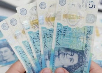 Economist, dibi gören sterlin için piyasaları rahatlattı: Henüz TL’ye dönüşmedi