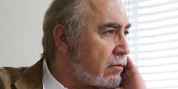 Erdal Öz Edebiyat Ödülü Mehmet Eroğlu’nun oldu