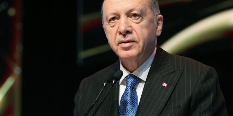 Erdoğan: Arzu etmediğimiz seviyelere çıkan enflasyonu makul düzeylere indireceğiz