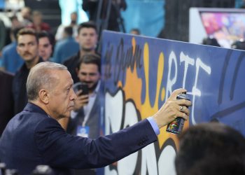 Erdoğan: Biz göreve geldiğimizde 30 yaşının altındakiler oy kullanamıyordu