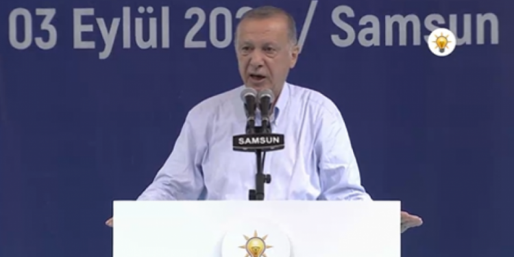 Erdoğan bir kez daha Ahmet Şık'ı hedef aldı: 'Partimizin kapılarına zincir vurma fikirlerinin arkasında faşist fikirler var'