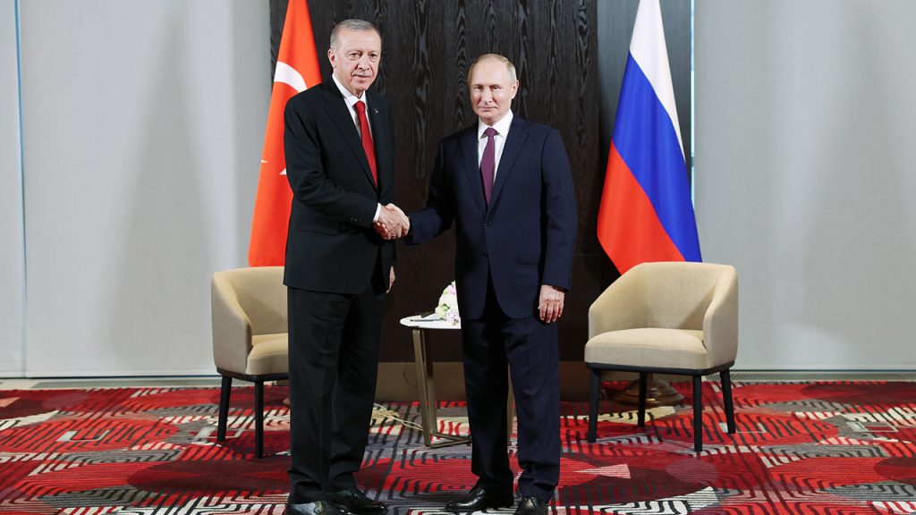 Erdoğan ile görüşen Putin: Rus şirketleri mallarını Türkiye üzerinden satacak