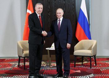 Erdoğan ile görüşen Putin: Rus şirketleri mallarını Türkiye üzerinden satacak