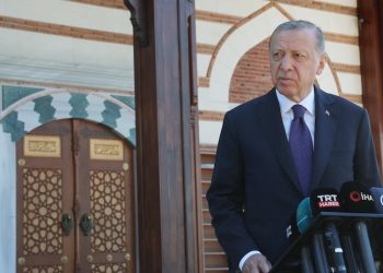Erdoğan'dan ABD'ye QSD ve F-16 tepkisi: Savaş uçaklarını satan sadece Amerika değil