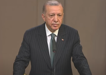 Erdoğan'dan Yunanistan'a: Tekrar söylüyorum bir gece ansızın gelebiliriz