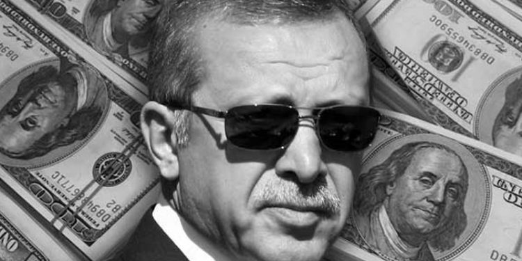 FT, ‘ekonomist’ Erdoğan’ı tiye aldı; kayıt dışı giriş için ‘Hindiyi kim dolduruyor’ diye sordu