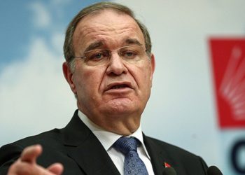Faik Öztrak'tan 'Gürsel Tekin' açıklaması