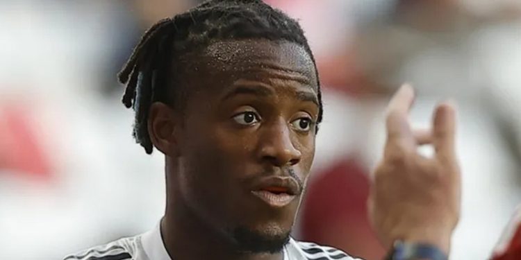 Fenerbahçe, Batshuayi için Chelsea ile anlaştı