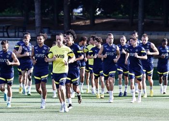 Fenerbahçe'de Bruma, Novak ve Lemos, ligde forma giyemeyecek