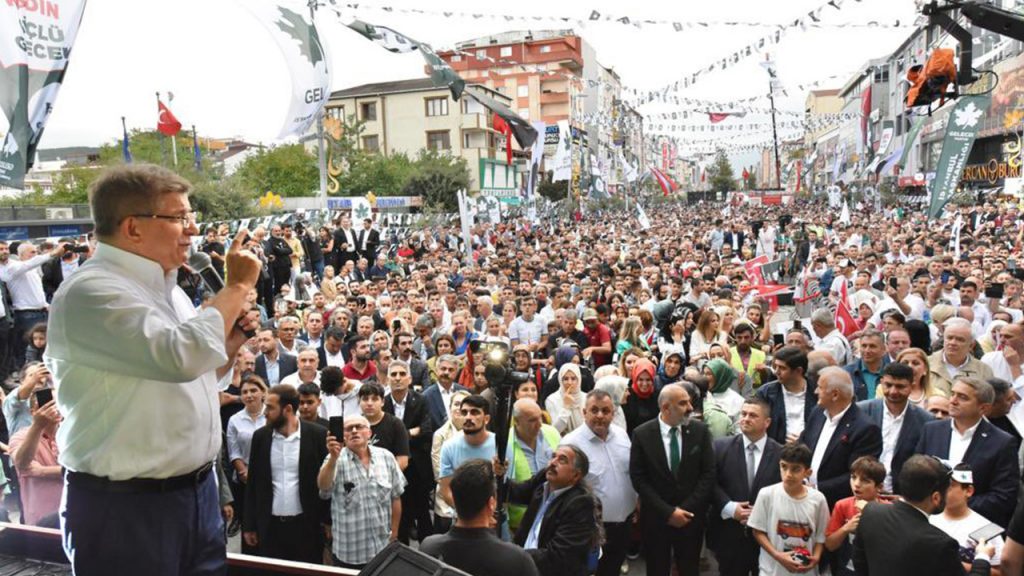 Gelecek Partisi: Adayımız Ahmet Davutoğlu