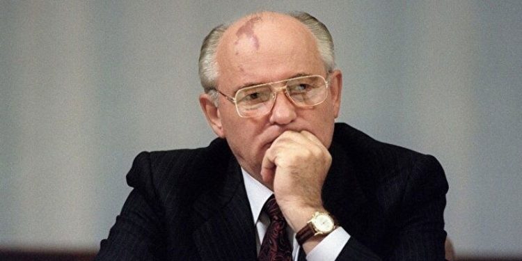 Gorbaçov 'un 37 yıllık tercümanı anlattı: Ukrayna'daki savaş nedeniyle sarsılmıştı
