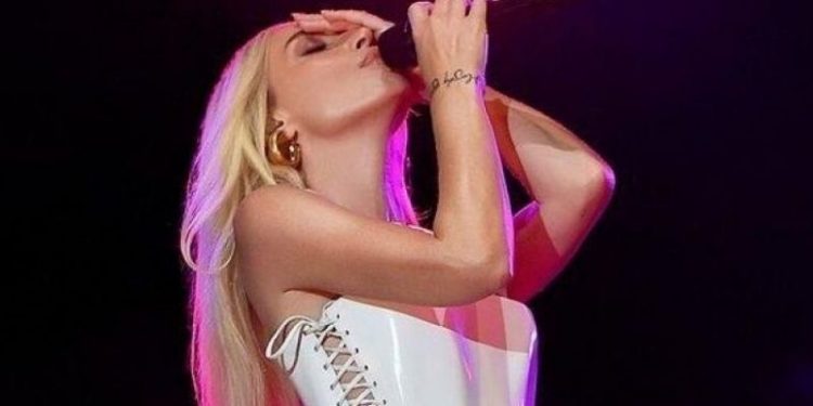 'Gülşen, dava sonuçlanana kadar sahneye çıkmayacak' iddiası