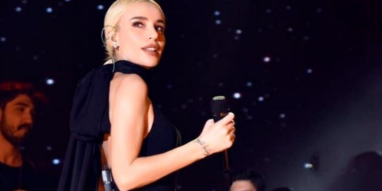 Gülşen, ev hapsinin ardından ilk konserini Kartal'da verecek