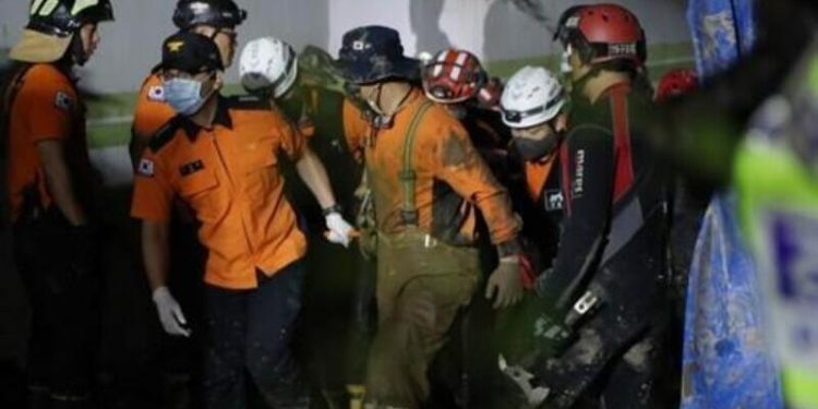 Güney Kore'de tayfun faciası: Yeraltı otoparkında mahsur kalan 7 kişi boğuldu