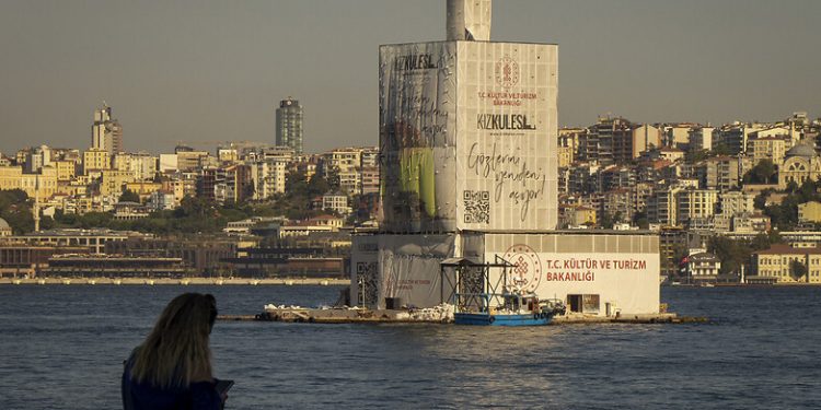 Güven ve Kız Kulesi
