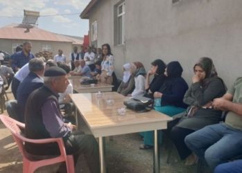 HDP heyeti, cenazesi torba içinde verilen Hakan Arslan’ın ailesini ziyaret etti