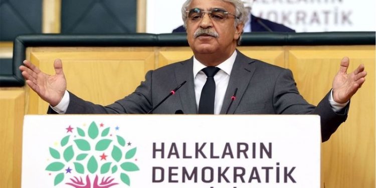 HDP'den muhalefete çağrı: Gelin, bu seçimi ilk turda açık farkla kazanalım