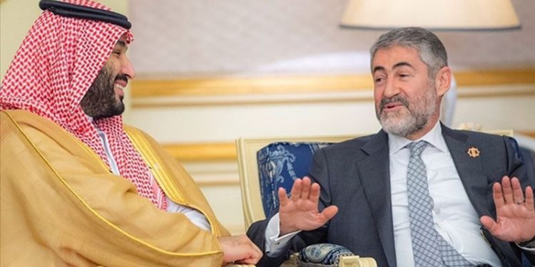 Hazine Bakanı Nebati, Suudi Arabistan'da Prens Selman ile görüştü