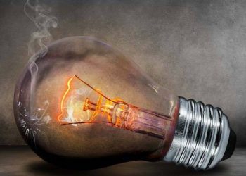 Hollanda hükümeti enerji faturalarını ödeyemeyenlerin 'borçlarını üstlenecek'