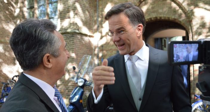 Hollanda yeni yasama yılını İncil, Tevrat ve Kur’an’ı Kerim ile açtı; Rutte Tr724’e konuştu: Mükemmel başlangıç