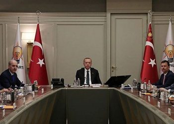 İddia: Erdoğan 'Altılı Masa'nın bir ayağı da 'FETÖ' diye anlatın' talimatı verdi