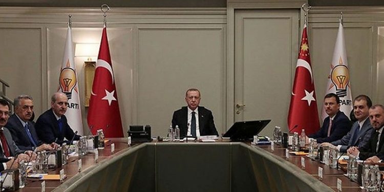 İddia: Erdoğan 'Altılı Masa'nın bir ayağı da 'FETÖ' diye anlatın' talimatı verdi