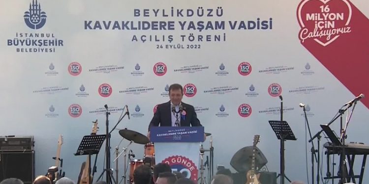 İmamoğlu: Bir avuç insanın bizi engelleyici bizi kötüleştirmeye ve durdurma çabalarını görüyoruz