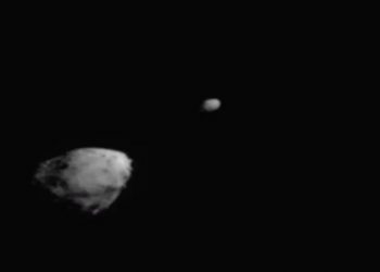 İnsanlık tarihinde ilk: NASA'nın uzay aracı, asteroide planlı çarpmayı başardı
