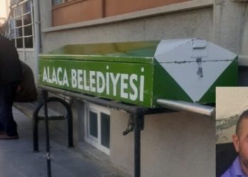 İntihar eden KHK&rsquo;lı Mehmet Ali G&uuml;ndoğan k&ouml;y&uuml;ne defnedildi