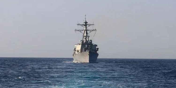 İran, ABD'ye ait iki insansız deniz aracını alıkoydu