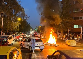 İran’da protestolarda 50 kişi öldü: Polis, Kürt kenti Şîno’da sokaklardan çekildi