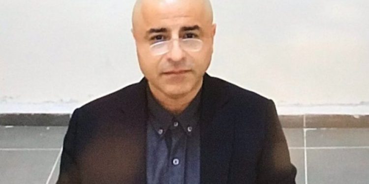 İranlı kadınlara destek vermek için saçlarını kestiren Selahattin Demirtaş'tan açıklama: 'Uyumak için yatağa uzandığımda...'