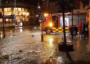 İspanya'da kötü hava şartları 1 can aldı, 671 uçuş iptal edildi