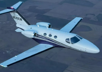 İspanya'dan Almanya'ya giden özel bir uçak Baltık Denizi'ne düştü