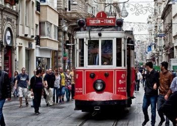 İstanbul’da ortalama yaşam maliyeti 23 bin 500 liraya yükseldi