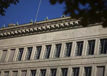 İsviçre Merkez Bankası negatif faiz dönemini sonlandırdı