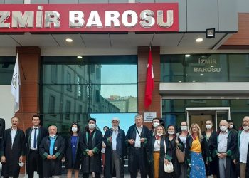 İzmir Barosu'ndan Karaburun Adliyesi'nde yaşananlara tepki: Yargı sahiden bağımsızmış