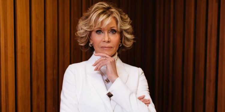 Jane Fonda kansere yakalandığını duyurdu
