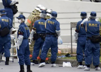 Japonya'da bir kişi, eski başbakana devlet cenazesi yapılmaması için kendini yaktı