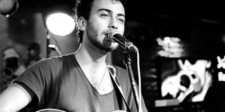 Kaan Boşnak hakkında şiddet iddiası: Hem aldatılıyor hem şiddete uğruyorum