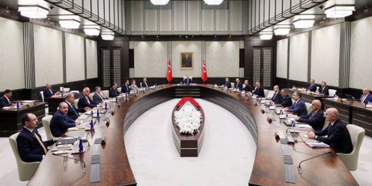 Kabine bugün toplanıyor