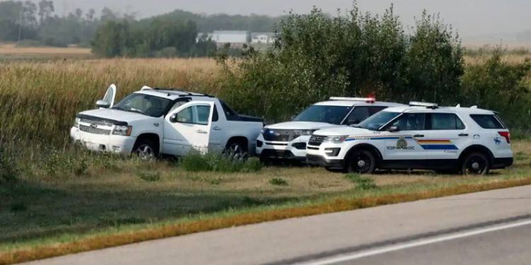 Kanada'da 10 kişinin öldürüldüğü bıçaklı saldırının zanlısı, yakalandıktan sonra kaldırıldığı hastanede hayatını kaybetti