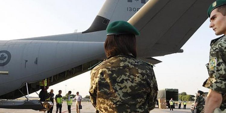 Kanada'da 400'den fazla asker, Kovid-19 aşısı olmayı reddettiği için ihraç edildi