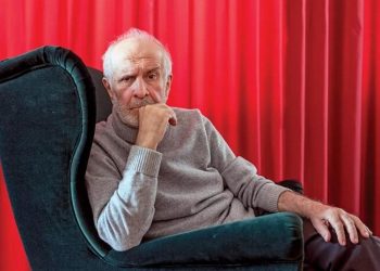 Kanser tedavisi gören ressam Komet hayatını kaybetti