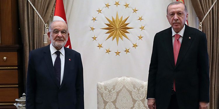 Karamollaoğlu: Beni 6'lı masaya bir bakıma Erdoğan itti