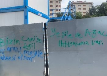 'Kayyımın vakfı'ndan Boğaziçi yurdunun yanına 4 katlı cami inşaatı