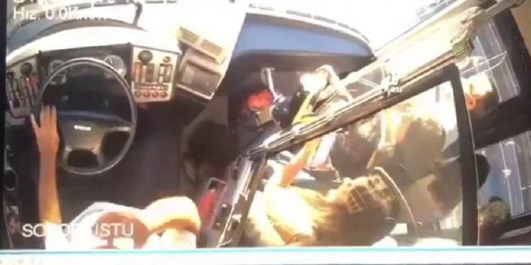 Kazadan saniyeler önce metrobüs şoförü ‘kötüyüm, ambulans çağırın bana’ demiş!