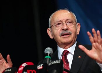 Kılıçdaroğlu: 20 yıllık yandaşlıktan sonra bir baktık muhalif yazar oluvermişler
