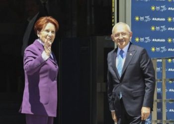 Kılıçdaroğlu Akşener'i ziyaret etti